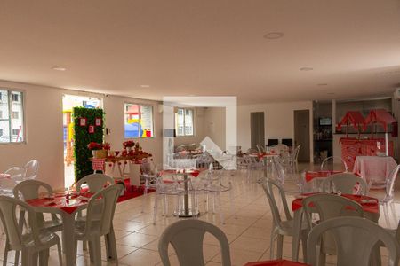 Apartamento para alugar com 45m², 2 quartos e 1 vaga Apartamento para alugar com 45m², 2 quartos e 1 vagaÁrea comum - Salão de festas