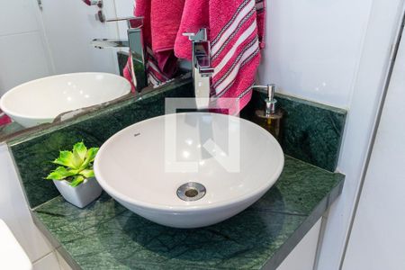 Apartamento para alugar com 90m², 3 quartos e 1 vaga Apartamento para alugar com 90m², 3 quartos e 1 vagaBanheiro Social
