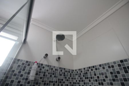 Apartamento à venda com 67m², 2 quartos e 1 vagaChuveiro