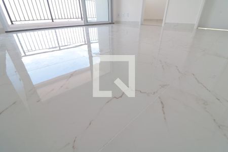 Apartamento à venda com 45m², 2 quartos e 1 vagaDetalhe Sala - piso