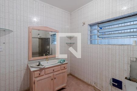 Casa para alugar com 300m², 3 quartos e sem vagaBanheiro 