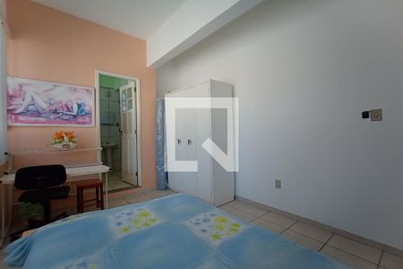 Casa à venda com 680m², 8 quartos e 9 vagasQuarto 1