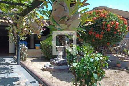 Casa à venda com 680m², 8 quartos e 9 vagasQuintal 