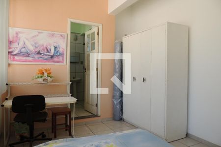 Casa à venda com 680m², 8 quartos e 9 vagasQuarto 1