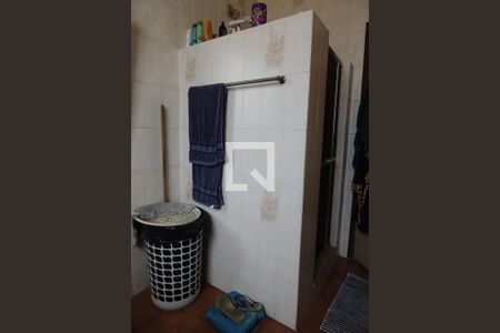 Casa à venda com 680m², 8 quartos e 9 vagasBanheiro Social 1