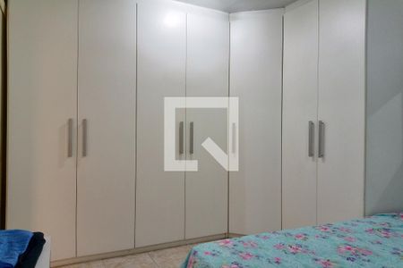 Casa à venda com 680m², 8 quartos e 9 vagasQuarto 1  - Edícula