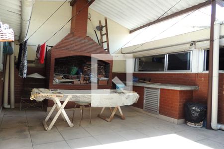 Casa à venda com 680m², 8 quartos e 9 vagasChurrasqueira