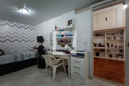 Casa à venda com 680m², 8 quartos e 9 vagasQuarto 2  - Edícula