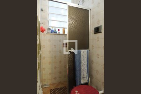 Casa à venda com 680m², 8 quartos e 9 vagasBanheiro Social 2