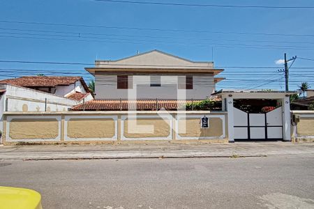 Casa à venda com 680m², 8 quartos e 9 vagasFachada 
