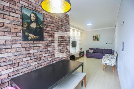 Sala de Estar de apartamento à venda com 2 quartos, 66m² em Vila Pirajussara, São Paulo