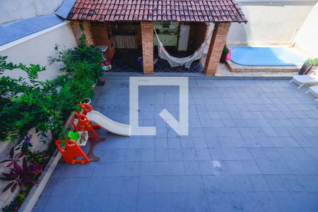 Casa à venda com 257m², 4 quartos e 4 vagas