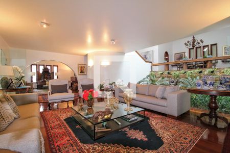 Casa à venda com 4 quartos, 800m² em Bandeirantes (Pampulha), Belo Horizonte