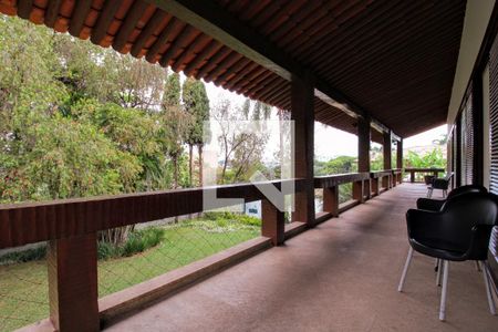 Casa à venda com 4 quartos, 800m² em Bandeirantes (Pampulha), Belo Horizonte