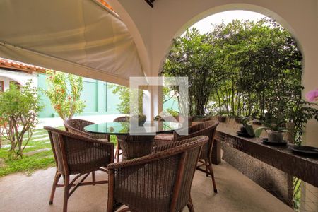 Casa à venda com 4 quartos, 800m² em Bandeirantes (Pampulha), Belo Horizonte