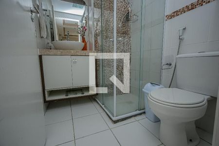 Apartamento para alugar com 70m², 3 quartos e 1 vaga Apartamento para alugar com 70m², 3 quartos e 1 vagaBanheiro