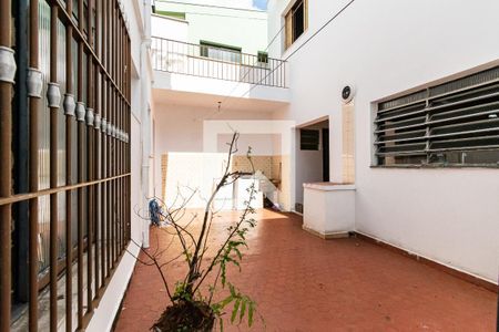 Casa à venda com 300m², 4 quartos e 5 vagasQuintal/ lavanderia