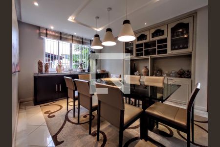 Casa à venda com 4 quartos, 460m² em Luxemburgo, Belo Horizonte