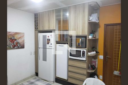 Casa à venda com 214m², 3 quartos e 4 vagas