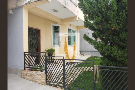 Casa à venda com 214m², 3 quartos e 4 vagas