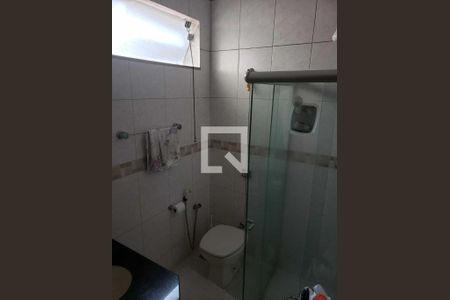 Casa à venda com 214m², 3 quartos e 4 vagas