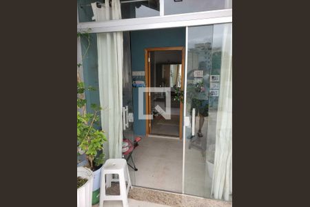 Casa à venda com 214m², 3 quartos e 4 vagas