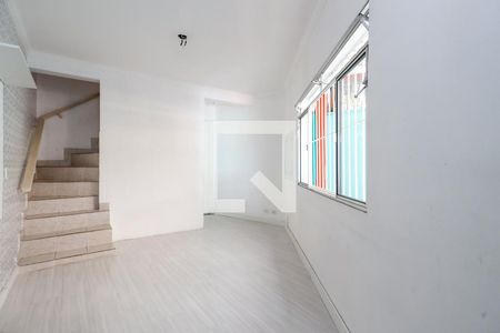 Sala de casa à venda com 2 quartos, 65m² em Jardim Peri, São Paulo