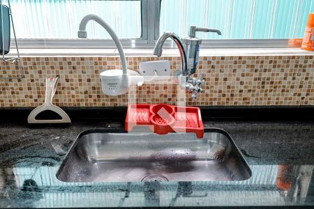 Casa à venda com 65m², 2 quartos e 2 vagasCozinha