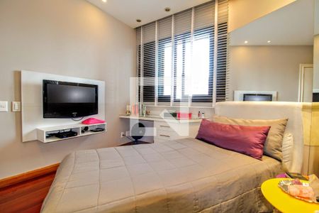 Apartamento à venda com 280m², 4 quartos e 4 vagas