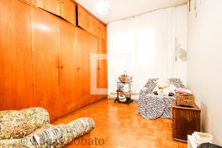 Casa à venda com 4 quartos, 260m² em Vila Paris, Belo Horizonte