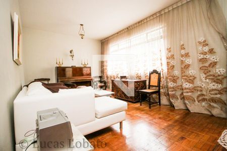Casa à venda com 4 quartos, 260m² em Vila Paris, Belo Horizonte