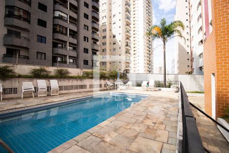 Apartamento à venda com 55m², 2 quartos e 1 vagaÁrea Comum  - Piscina