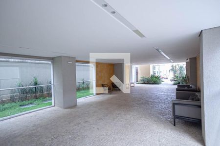 Apartamento para alugar com 216m², 3 quartos e 3 vagas Apartamento para alugar com 216m², 3 quartos e 3 vagasHall de entrada