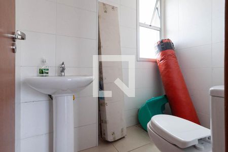 Apartamento para alugar com 216m², 3 quartos e 3 vagas Apartamento para alugar com 216m², 3 quartos e 3 vagasCobertura - Banheiro social 2