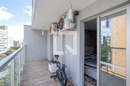 Apartamento para alugar com 216m², 3 quartos e 3 vagas Apartamento para alugar com 216m², 3 quartos e 3 vagasVaranda da suíte