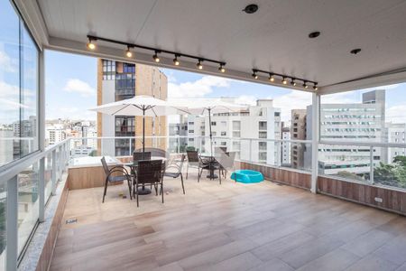 Apartamento para alugar com 216m², 3 quartos e 3 vagas Apartamento para alugar com 216m², 3 quartos e 3 vagasCobertura