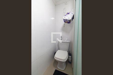 Banheiro de apartamento para alugar com 2 quartos, 50m² em Sítio Pinheirinho, São Paulo