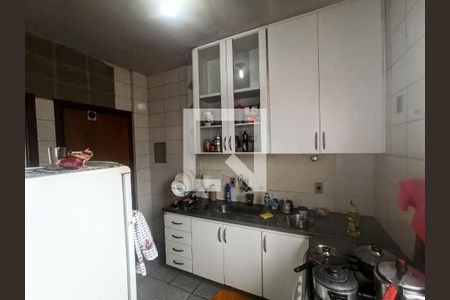 Apartamento à venda com 3 quartos, 127m² em Itapoã, Belo Horizonte