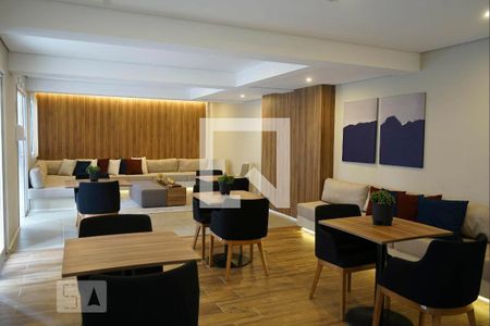 Studio para alugar com 28m², 1 quarto e sem vagaÁrea comum - Salão de festas