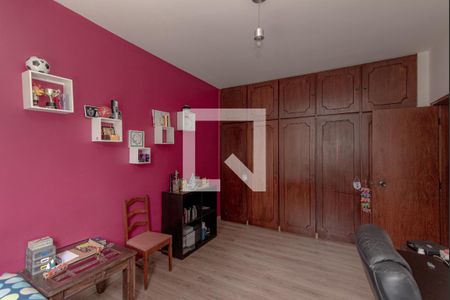 Apartamento à venda com 4 quartos, 190m² em Funcionários, Belo Horizonte