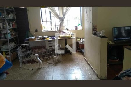 Casa à venda com 4 quartos, 170m² em Horto, Belo Horizonte