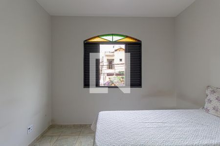 Casa à venda com 140m², 3 quartos e 3 vagas Casa à venda com 140m², 3 quartos e 3 vagasQuarto 2