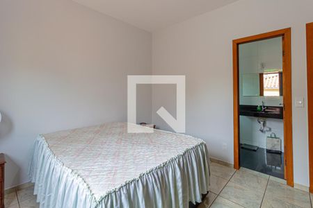 Casa à venda com 140m², 3 quartos e 3 vagas Casa à venda com 140m², 3 quartos e 3 vagasQuarto 3 Suíte