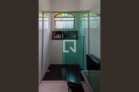 Casa à venda com 140m², 3 quartos e 3 vagas Casa à venda com 140m², 3 quartos e 3 vagasBanheiro do Quarto 3 Suíte