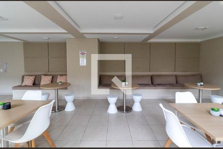 Apartamento para alugar com 32m², 1 quarto e sem vagaÁrea comum - Salão de festas