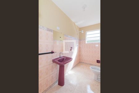 Casa para alugar com 80m², 2 quartos e sem vagaBanheiro