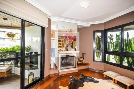 Sala de jantar de apartamento para alugar com 3 quartos, 244m² em Vila Morumbi, São Paulo