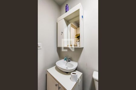 Apartamento à venda com 117m², 3 quartos e 2 vagas Apartamento à venda com 117m², 3 quartos e 2 vagasBanheiro Social