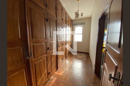 Casa à venda com 4 quartos, 716m² em Belvedere, Belo Horizonte