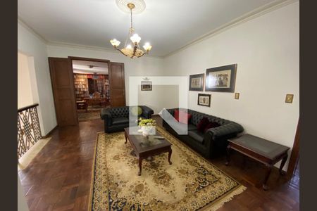 Casa à venda com 4 quartos, 716m² em Belvedere, Belo Horizonte